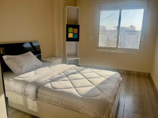BeachSide 3BDR Chalet Sea View and Pool access - 4