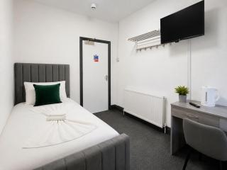 The Alvon Seafront Hotel - 4
