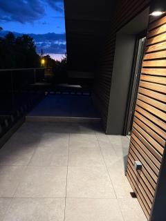 T4 haut de gamme, vue panoramique sur le lac - 5