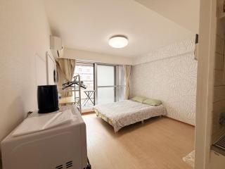 Shinjuku Center新宿中心! !Shinjuku Kabukicho! 3min walk! JR 新宿!地铁站步行3分 !新宿歌舞伎!阳光的超大阳台 俯瞰明大街街景!著名连锁大型公寓!一层24小时保安常驻6X5 - 8