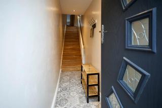 Host & Stay - Captain's Quarters - 4