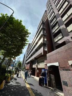 Shinjuku Center新宿中心! !Shinjuku Kabukicho! 3min walk! JR 新宿!地铁站步行3分 !新宿歌舞伎!阳光的超大阳台 俯瞰明大街街景!著名连锁大型公寓!一层24小时保安常驻6X5 - 9