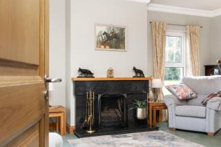Turner's Corner by Escape Ordinary - 2