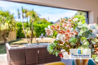 DINGLE RETREAT by BOURNECOAST - A Beautiful, Spacious and Modern Holiday Home with Garden and Parking - HB6262 - 5