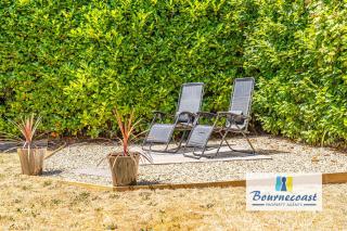 DINGLE RETREAT by BOURNECOAST - A Beautiful, Spacious and Modern Holiday Home with Garden and Parking - HB6262 - 1