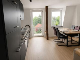 Modernes Design-Apartment mit Balkon & WLAN - 1