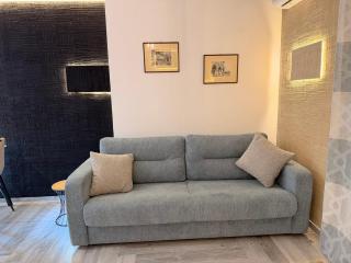 Hero BnB Apartment - 5