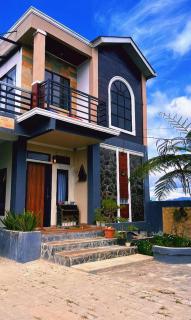 Sapo Deleng Homestay - 0