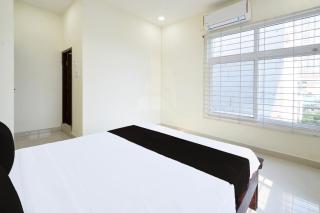 HOTEL RKS Near by Narsingi - 3