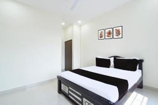 HOTEL RKS Near by Narsingi - 1