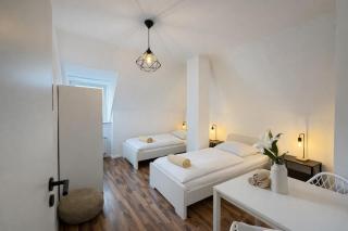 StayFab Rooms & Apartments - 6