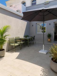 Celivine Seaside Residence - 8