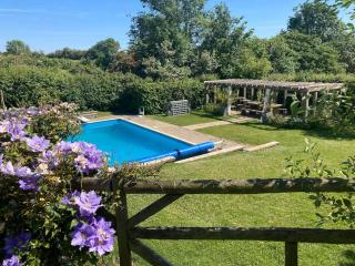 3 Bed in Overton oc-b45279 - 0