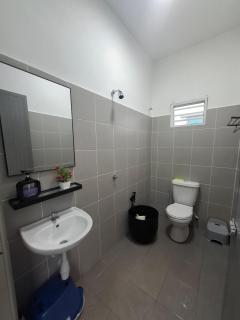 Lily Homestay-Gurun - 4