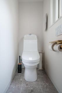 Route 22 House - 2