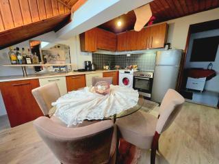 Old Street House - 3