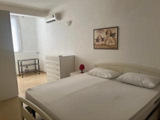 Giuliana - 1
