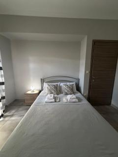 Sansalonica - 9