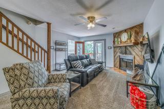 Hike, Golf & Explore: Ruidoso Retreat w/ Deck! - 0