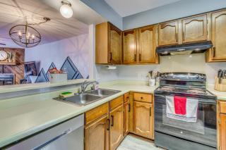 Hike, Golf & Explore: Ruidoso Retreat w/ Deck! - 2
