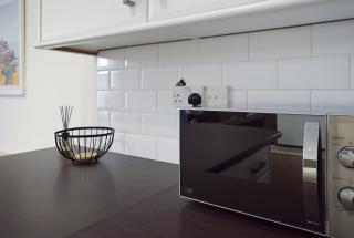 Bright 2 Bedroom, 2 Bathroom Apartment Cardiff Centre! - 7