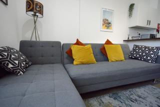 Bright 2 Bedroom, 2 Bathroom Apartment Cardiff Centre! - 4