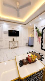 Golden Eclipse Luxury Stays - 9