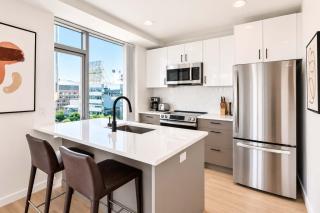 Modern Apt - Easy Transit Access - 7