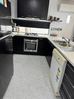 Beautiful home in Pakenham - 1