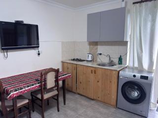 Arami Guest House - 9