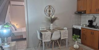 Comfy apartment near the port and the center of Volos - 8
