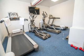 Budget En-suite Room in Coventry City Centre - 1