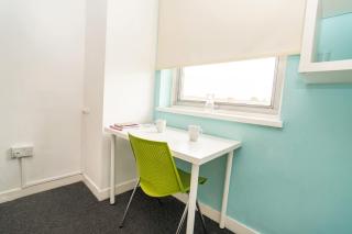 Budget En-suite Room in Coventry City Centre - Coventry - 9