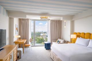 Renaissance Orlando Resort - Disney Springs Area - Free Shuttle & Early Entry to Disney Theme Parks - 8