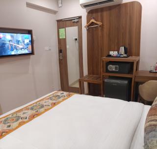 The Beacon Hotel Vadodara - 7