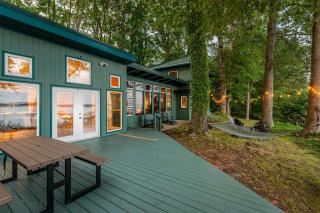 Scenic, Spacious Riverside Retreat Ropeyarn - 3