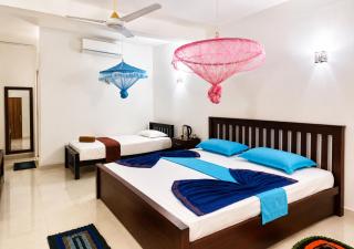 Ravan Safari Rest Inn - 1