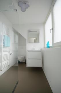 Flamingo Beach Apartments - 8