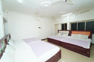 Udhaya Lodge - 3