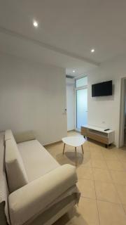 Vila Gjoni - 3