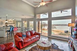 Poolside Fun! Private Lakefront Little Elm Escape - 8