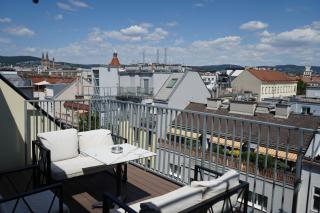 Vienna Lotus Apartments - 4