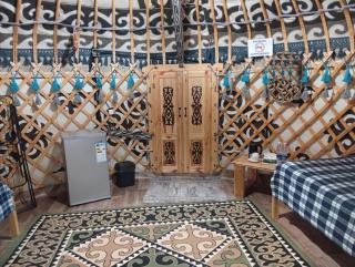 Yurt number 1 - 5