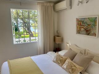 Sailaway Beach House - Private pool, Steps from the beach - 2