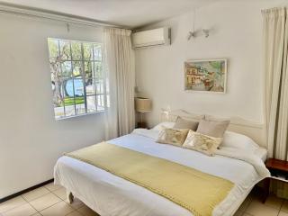 Sailaway Beach House - Roches Noires - 1