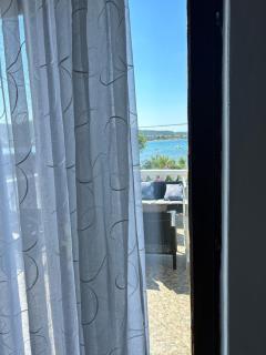 Apartment Roko (10m from the beach) - 4