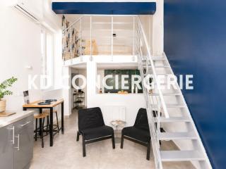 "LA BULLE BLEUE" - Espace détente cosy avec jacuzzi et grand écran - 2