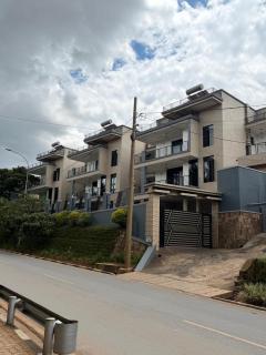 BWIZA Luxury Apartment - 0