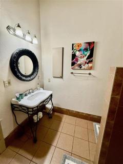 518 Colcord Unit 2 - 2