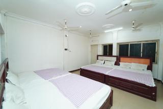 Udhaya Lodge - 8